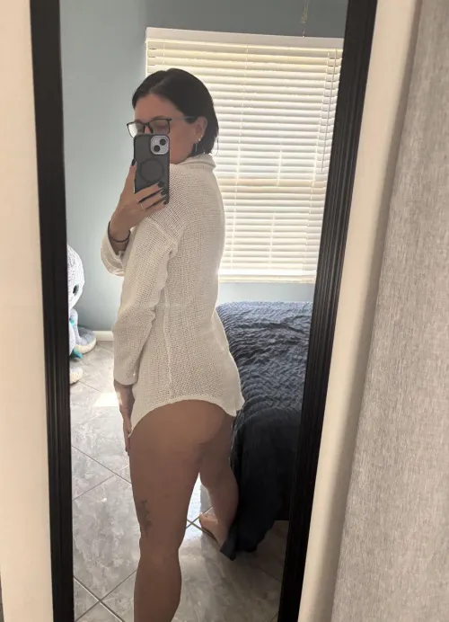 160 lbs, would you fuck me ? if yes ill send you nudes Thumbnail