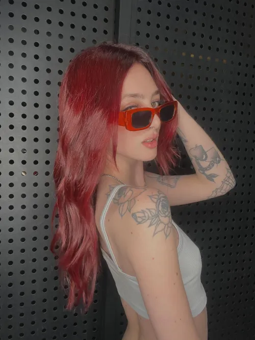 19f4m - Trouble Feels Familiar. lnstag: lunaromes Thumbnail