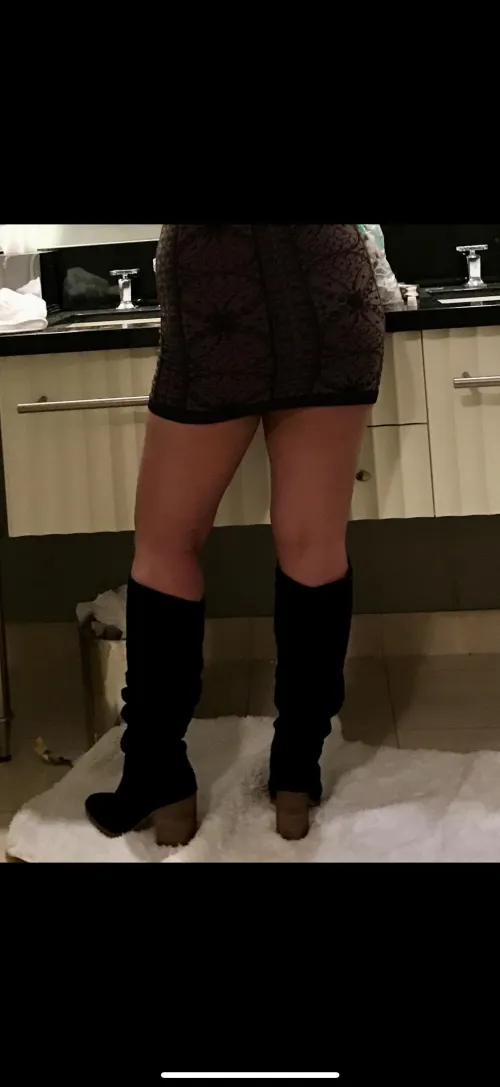 30’s [MF4M] Honolulu- looking for hung male that can host Thumbnail