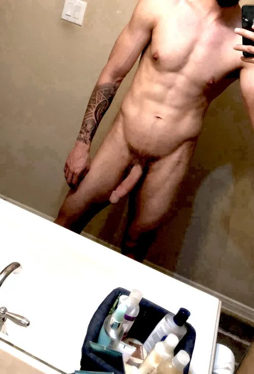 [32] love the snow but let’s take the party inside. M4F/MF Thumbnail