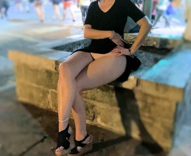 34 F for Athletic M Thumbnail