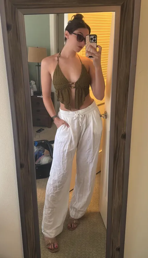 Absolute beauty! Thumbnail