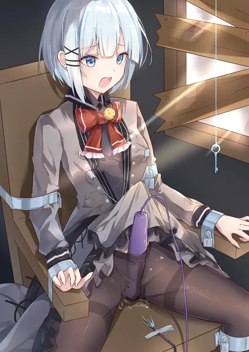 After a few hours she wont even remember about the key thats hanging in front of her Thumbnail