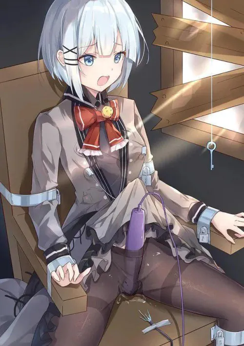 After a few hours she wont even remember about the key thats hanging in front of her Thumbnail