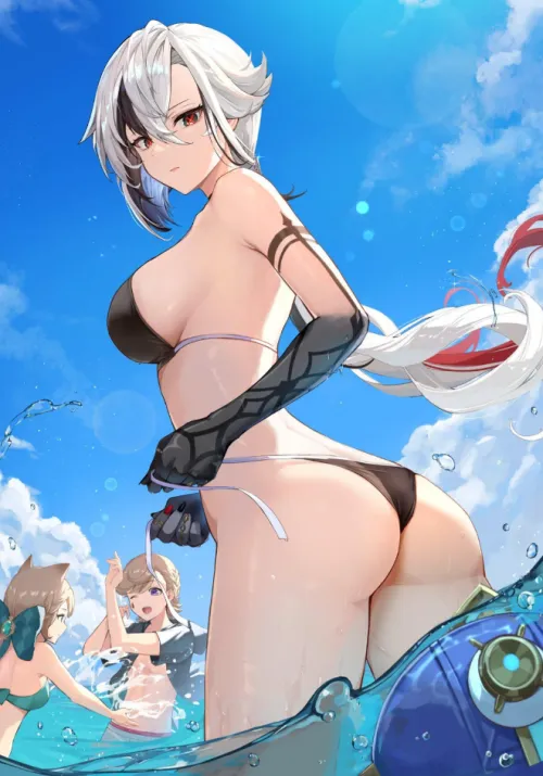 Almost stripped on the beach Thumbnail