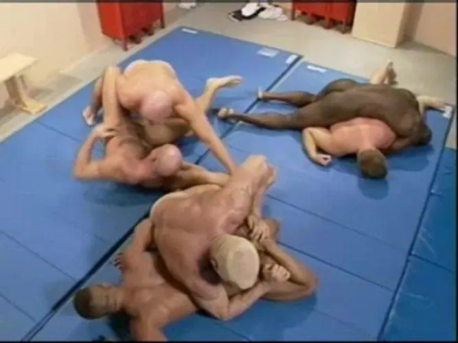 Battle Royale Thumbnail