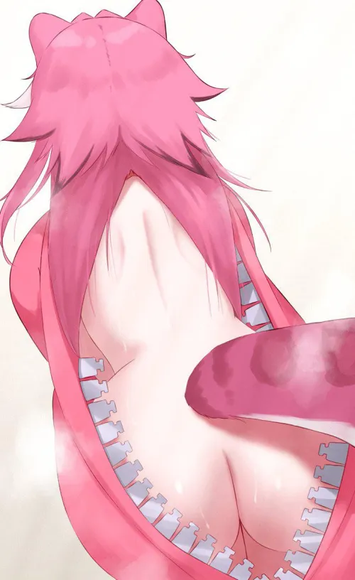 Big cat out of the costume Thumbnail