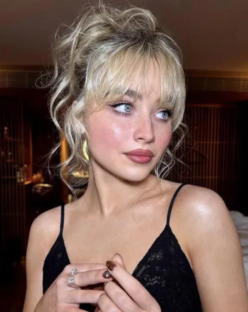 brina in black  Thumbnail