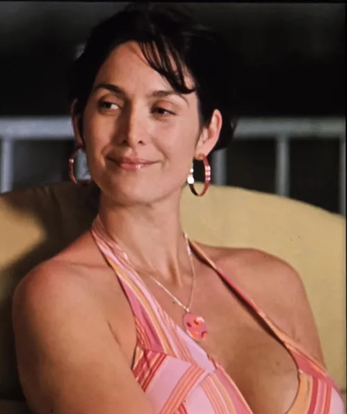 C. Anne Moss, 40 Thumbnail