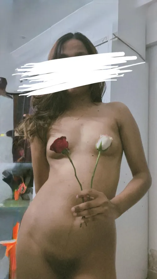 Come explore my body Thumbnail