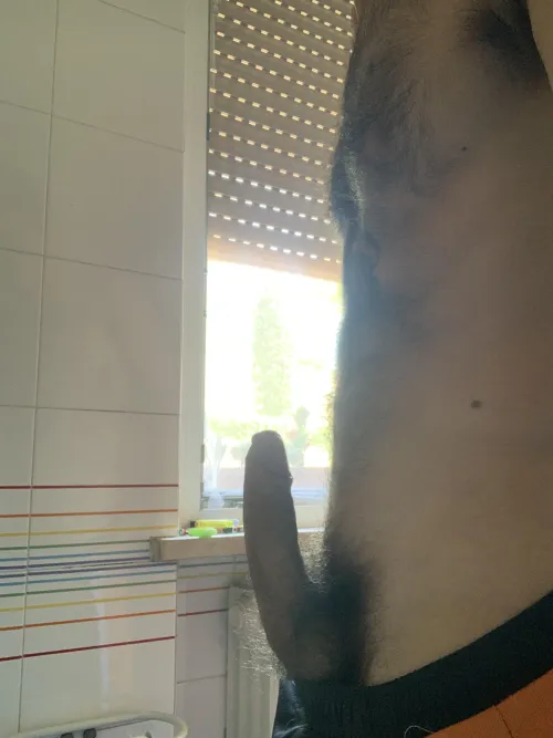 Davanti alla finestra per farmi vedere Thumbnail