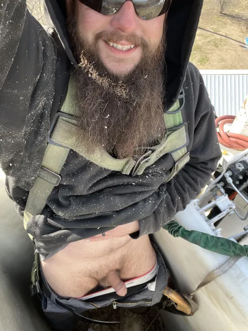 Dirty hands and clean money Thumbnail