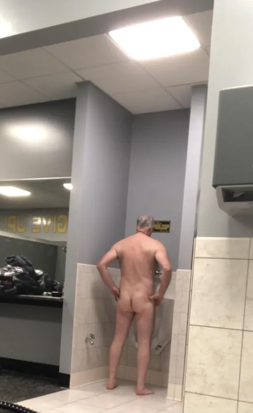 Do I still need to wash my hands if I don’t touch it? Thumbnail