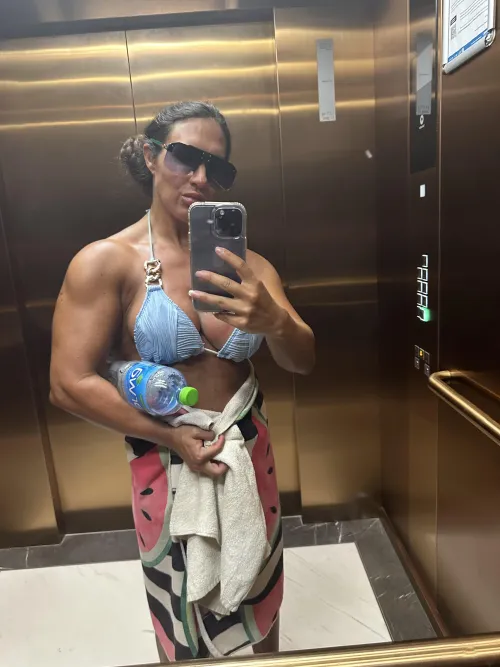 Do you like this look? Thumbnail