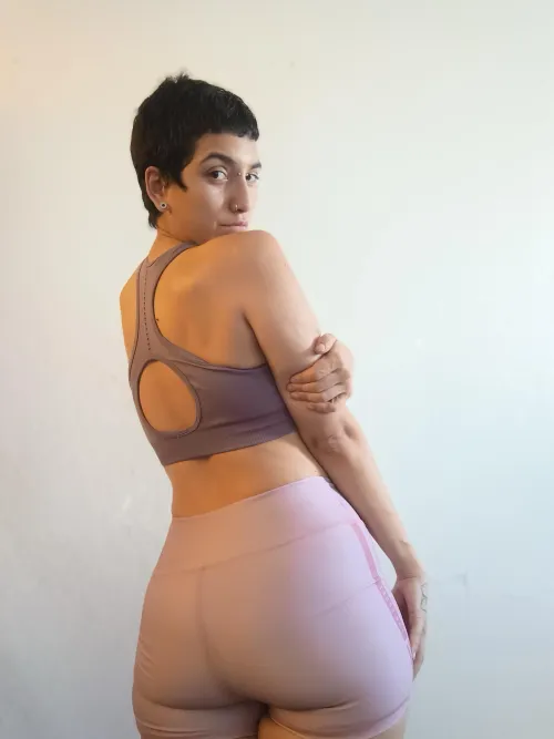 Do you want to smell me after training [p] Thumbnail