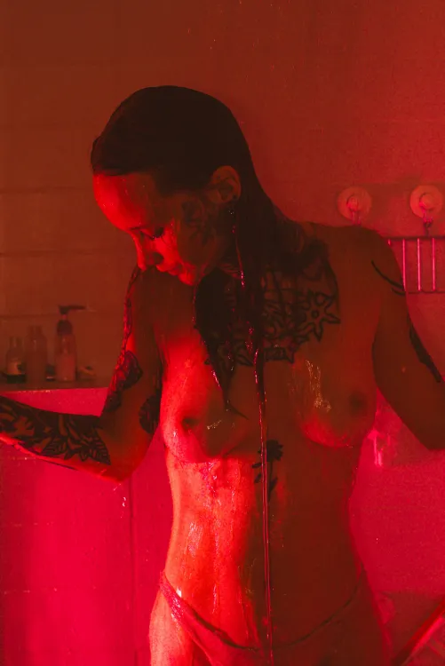 Does the red make it hotter, or is it just me? Thumbnail