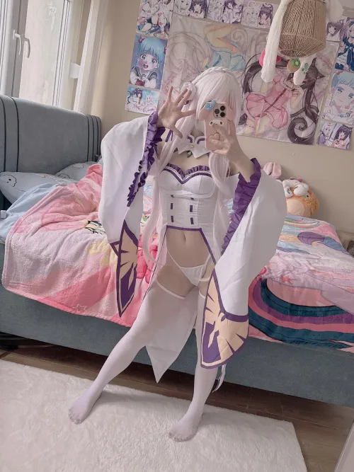 Emilia (Lily) [Re:Zero] Thumbnail