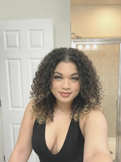 English x Belizean Thumbnail