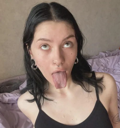 enjoy the perfect ahegao while i show it off Thumbnail