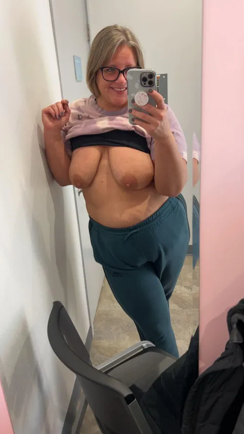 (f) How is your titty tuesday?! Thumbnail