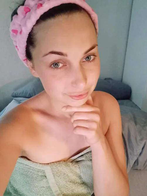 Face reveal Thumbnail