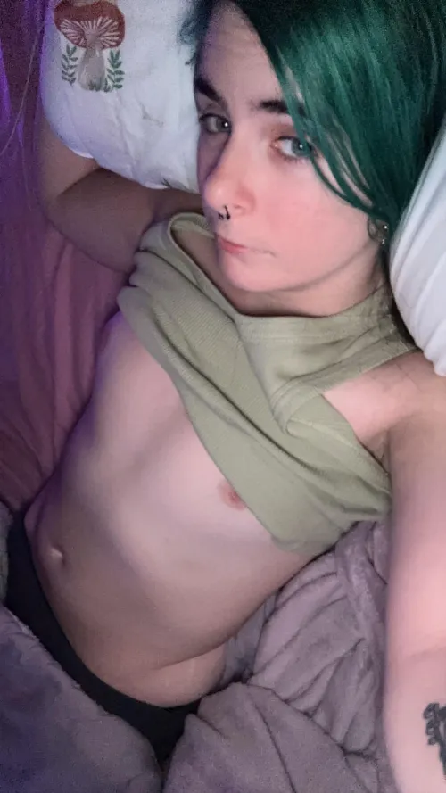 Feeling lazy today Thumbnail