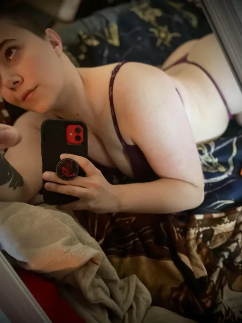 ✨Feeling like a princess on my new blankie 🎀☺️💕 Thumbnail