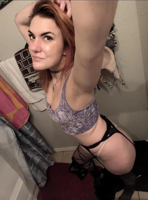 Fishnets in the powder room.. Thumbnail