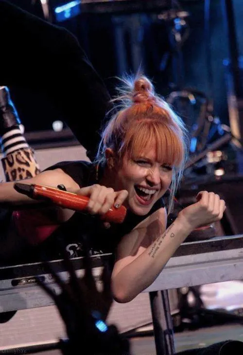 From all directions... Thumbnail