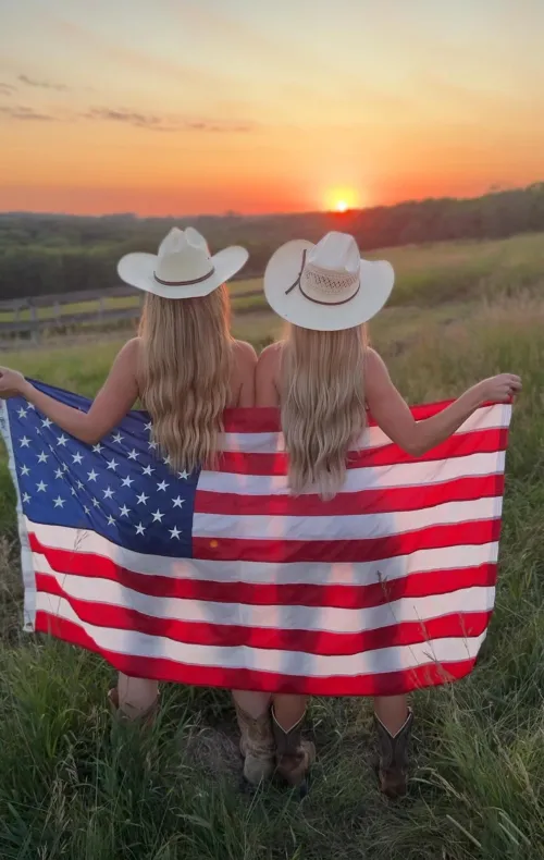 🇺🇸🇺🇸 happy 4th! Thumbnail