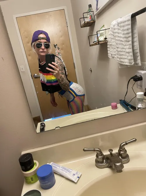 Hope you’re into bi tomboys… Thumbnail