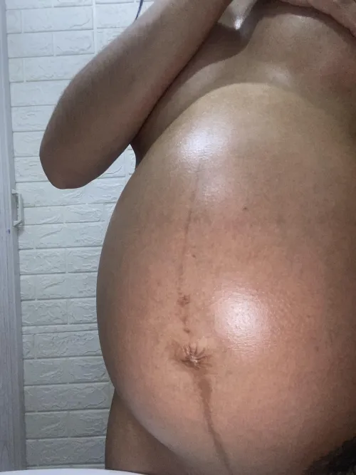 How are my pregnant curves? from 1 to 10? Thumbnail