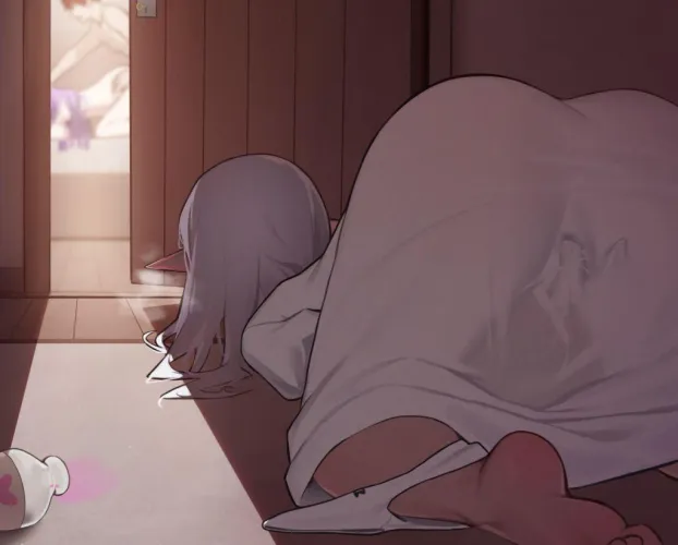 How much do you love watching from the crack in the door? Thumbnail