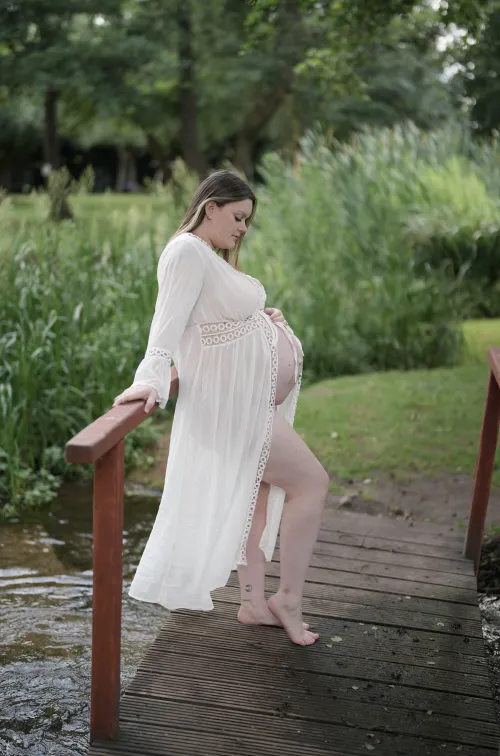 Huge, aching belly and a pussy begging to be filled... are you man enough? Thumbnail