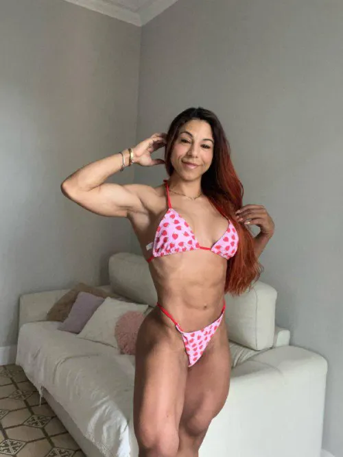 I could hold you tight in my arms if you asked me to Thumbnail