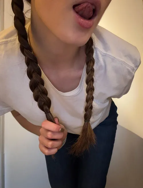i feel such a naughty girl with my braids Thumbnail