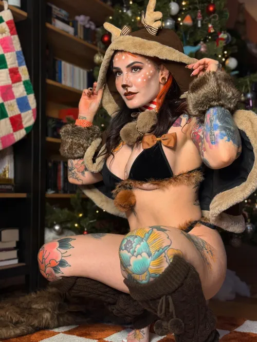 I forgot to post one of my wildest Xxxmas looks… fixing that now (only a month later!) Thumbnail