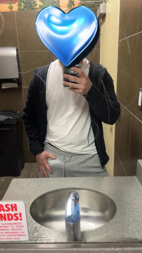 I love Mormon girls especially ones that go to byu🤤 Thumbnail