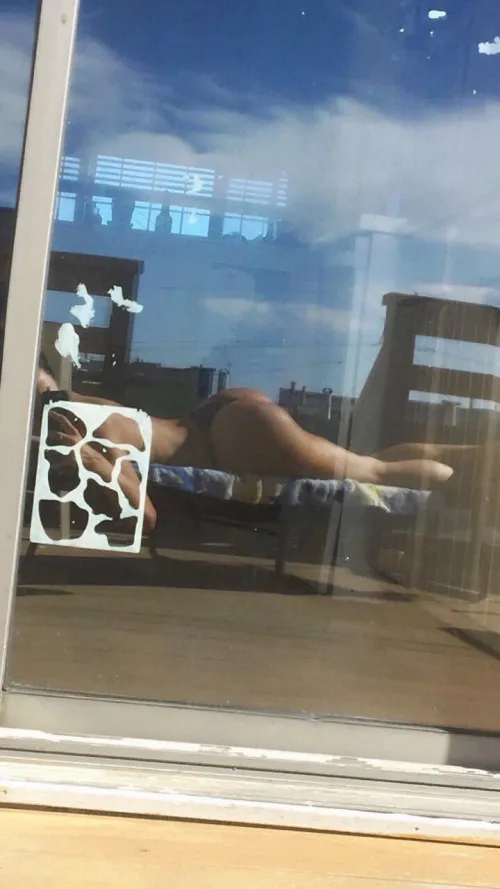 I love teasing the neighbors. Thumbnail