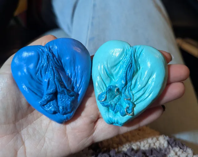 I made another couple of beautiful fridge magnets to add to the collection 😊 Thumbnail