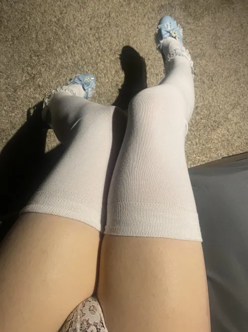 I’d love to “hangout” with your girlfriend tonight ~ Thumbnail