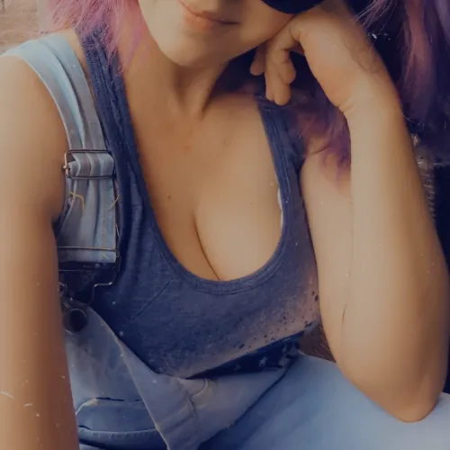 If an account is 2 days old.... It's probably fake! Thumbnail