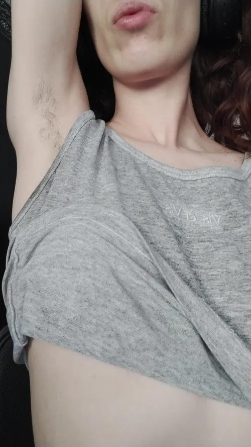 im sweating, are u gonna clean me up [p] Thumbnail