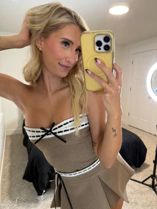 I'm the girl you never knew you wanted, do you want to fuck me? Thumbnail