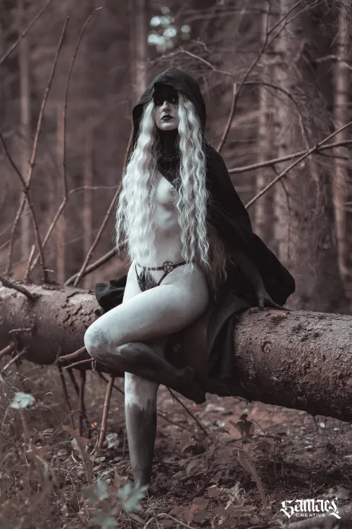 In the woods all alone... Thumbnail