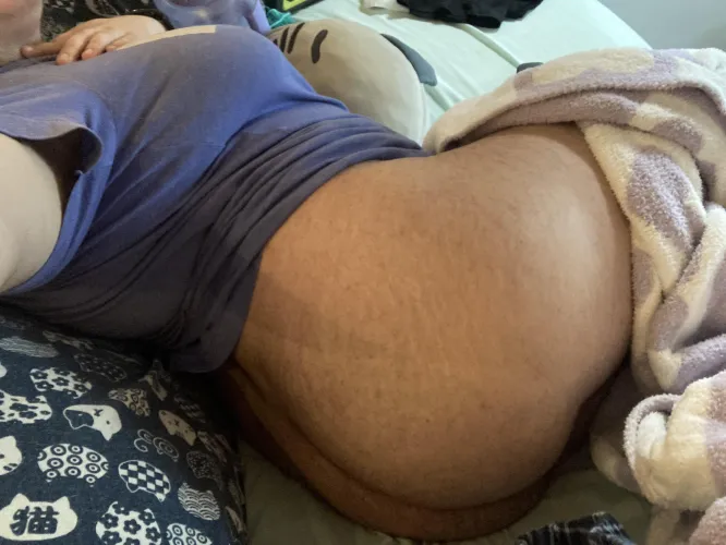 Is this ass worth a slap? Thumbnail