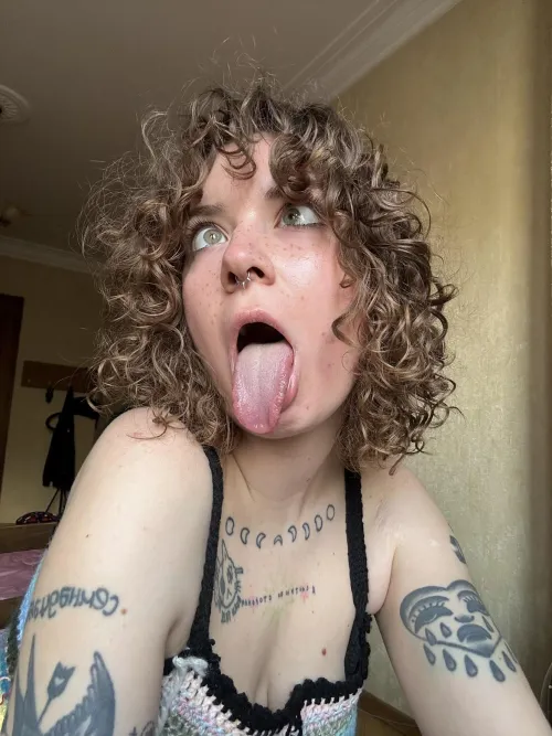 It makes me feel horny too 🙃 Thumbnail