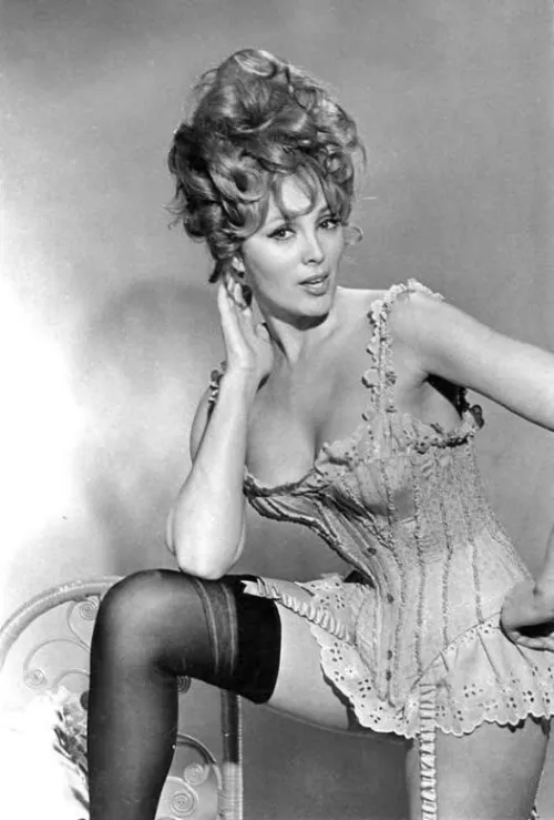 Jill St. John(1960s) Thumbnail