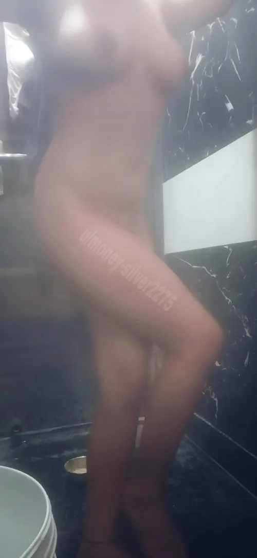 join me in the bath (f) Thumbnail