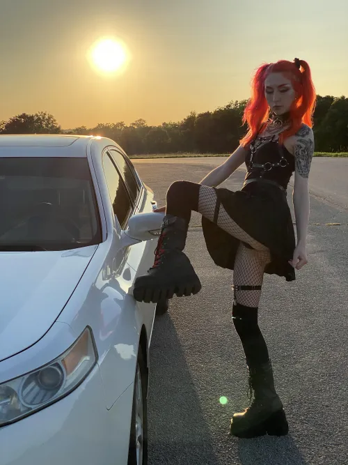 Just a peek.. Thumbnail